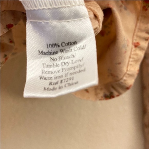 *Johnny Was Pink Button Down embroidered Shirt Red Rose and Ruffles Floral - Picture 6 of 12